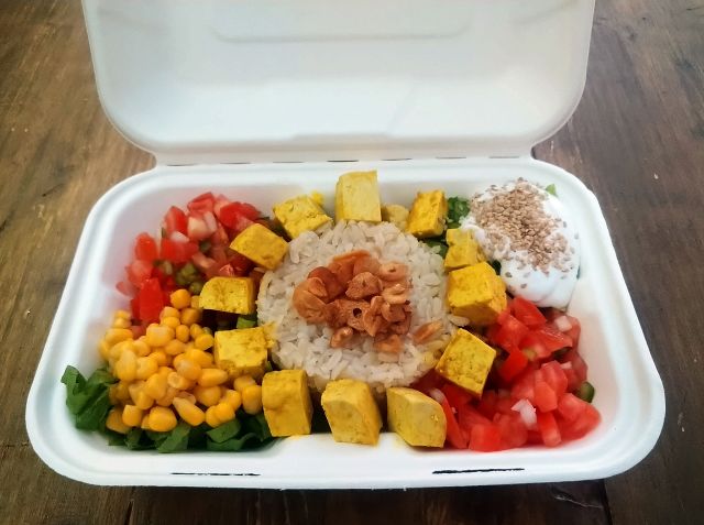 Ensalada tibia arroz jazmín integral Ensaladas Comida para llevar