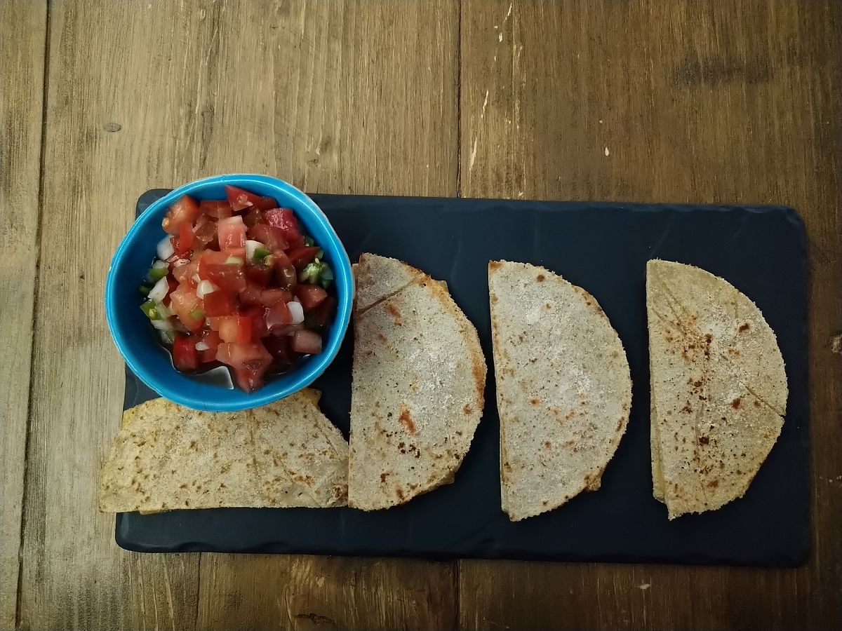 Quesadillas aus Kokosmehl