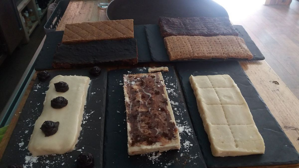 Turrón vegano con café, cacao y agarroba  (250 gramos)