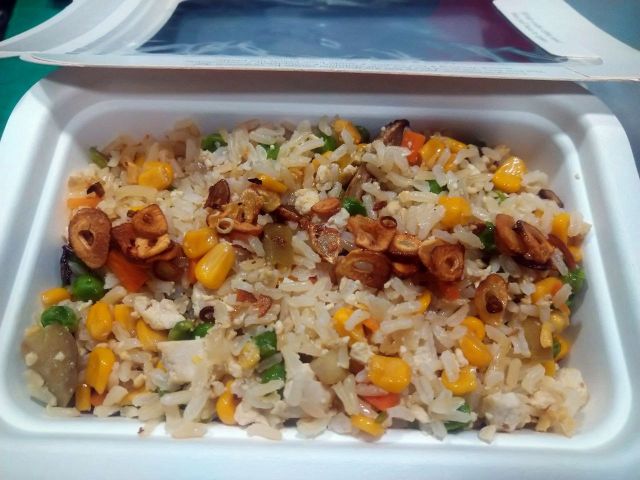 Salteado de arroz jazmín integral Clásicos Comida para llevar