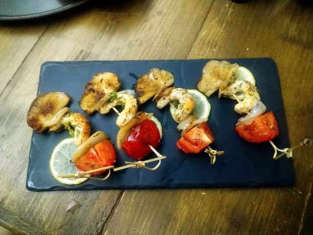 Brocheta de (no gamba®). Especialidades Comida para llevar