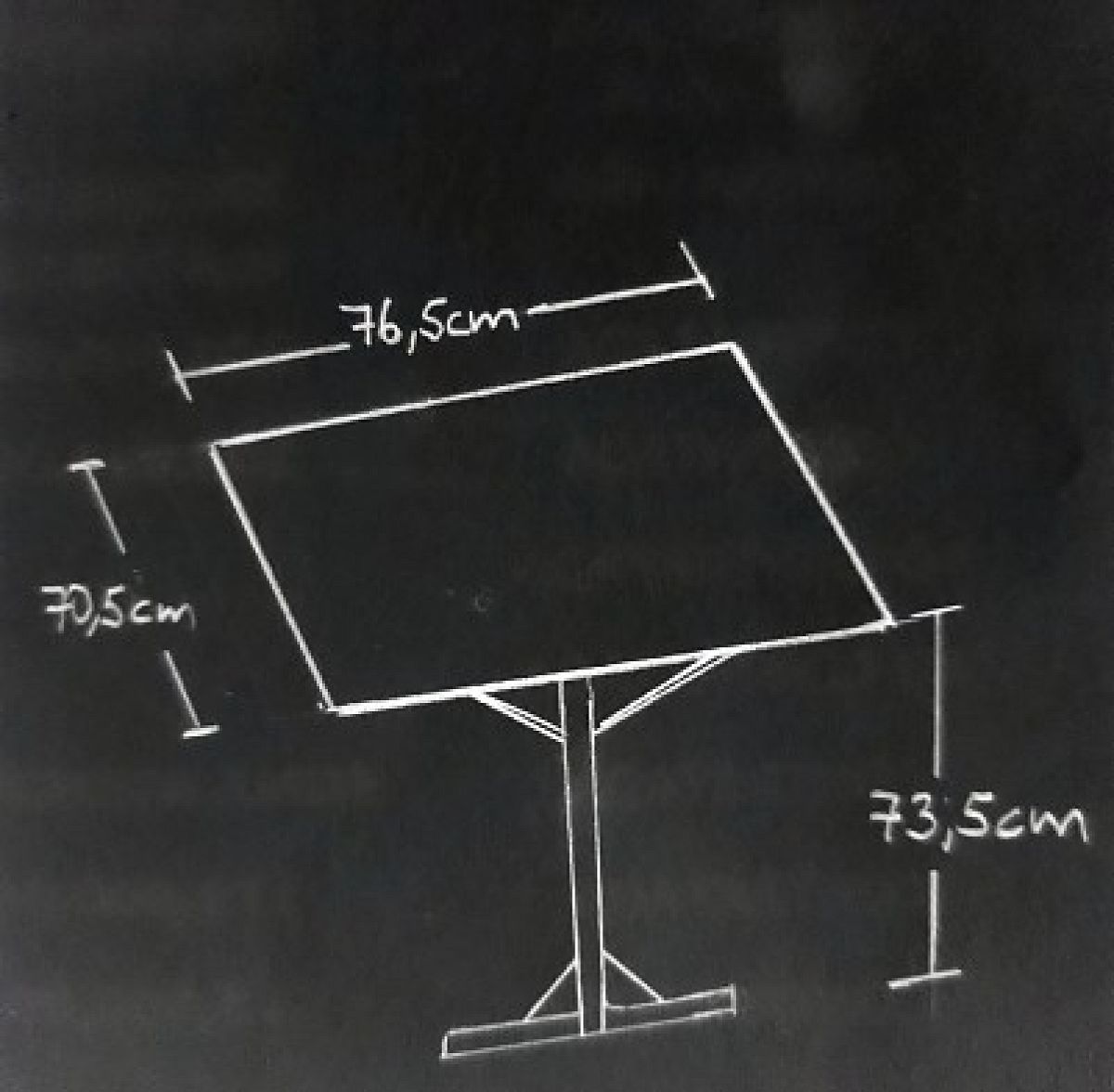 Mesa con madera reciclada