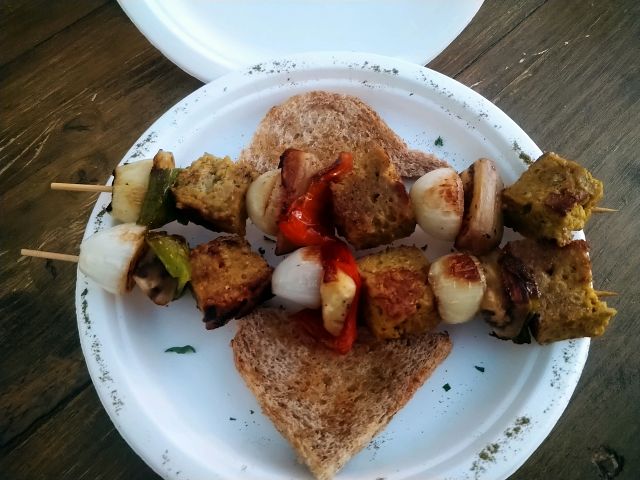 Brochettes de seitan à la mauresque Spécialités Nourriture à emporter